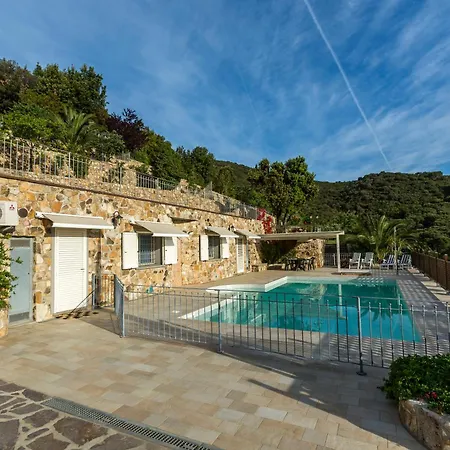 Borgo Dell'uccellaia - Ambra Марчиана-Марина